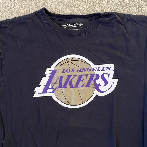 Mitchell & Ness Los Angeles Lakers Tee - Picture 4 of 7